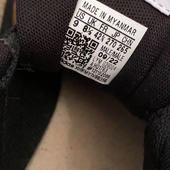 Adidas Running Shoes (Like New) - Picture 4 of 4